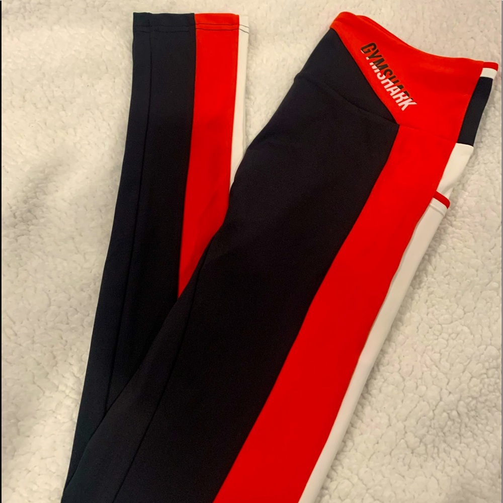 Gymshark Color Block Leggings. Size Medium.